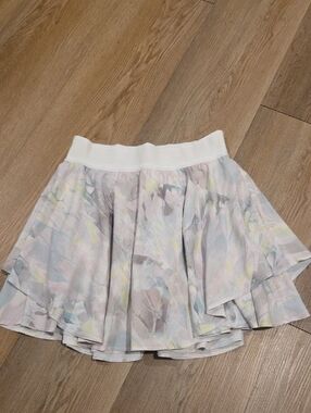 lululemon athletica Pastel Floral Flared Skort with White Waistband